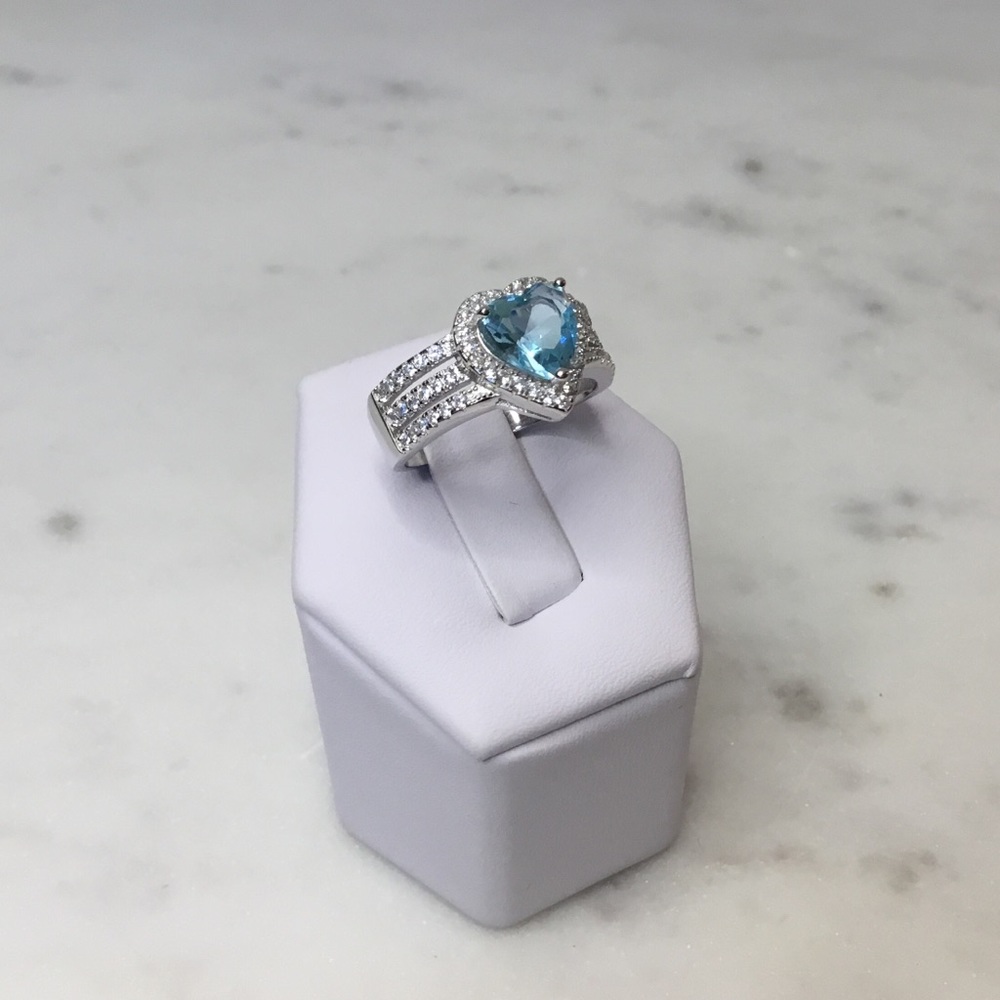 .925 Sterling Silver Aquamarine CZ Heart Ring - Picture 3 of 16
